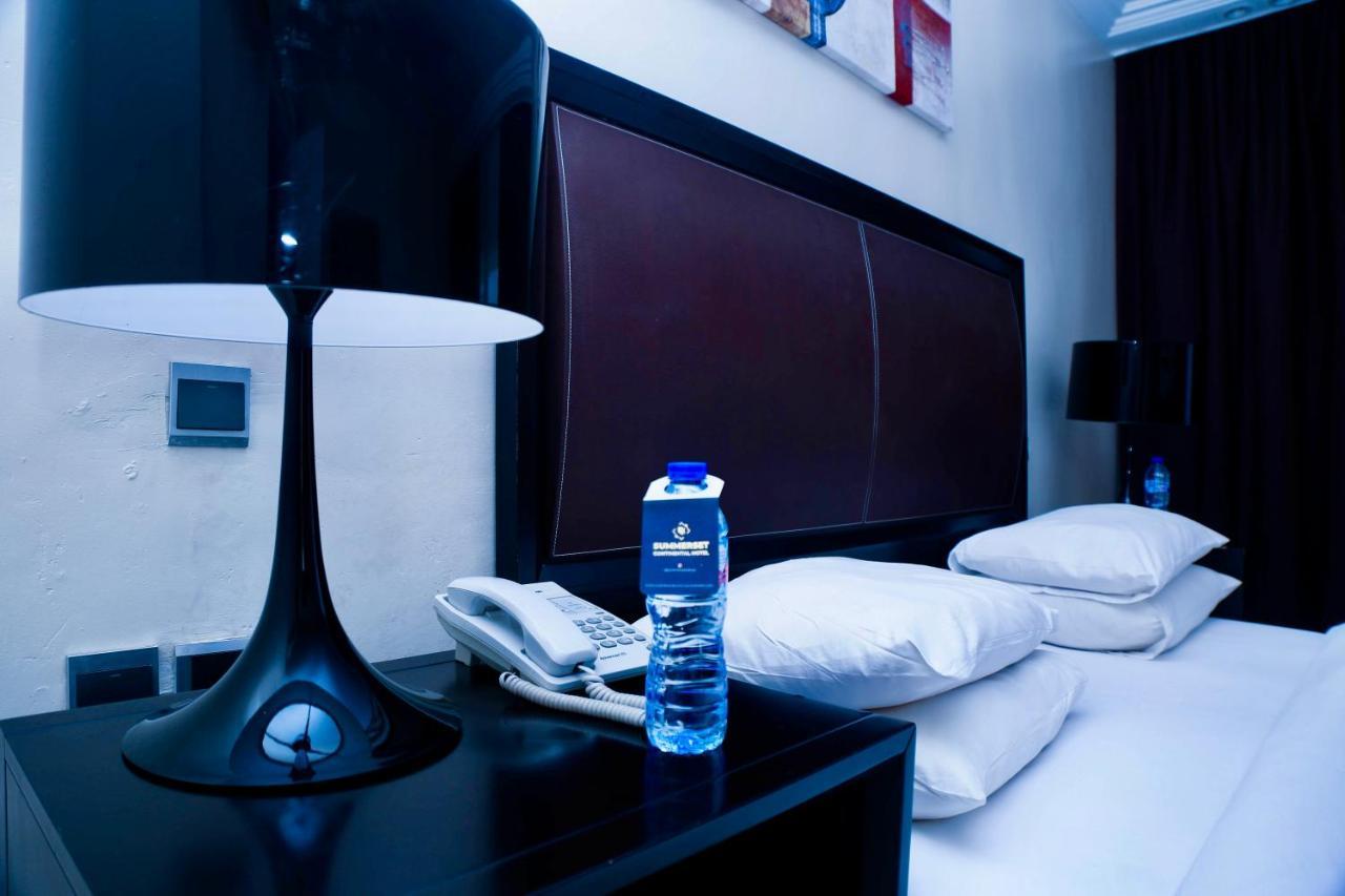 Summerset Continental Hotel Gana Mobushipe Dış mekan fotoğraf