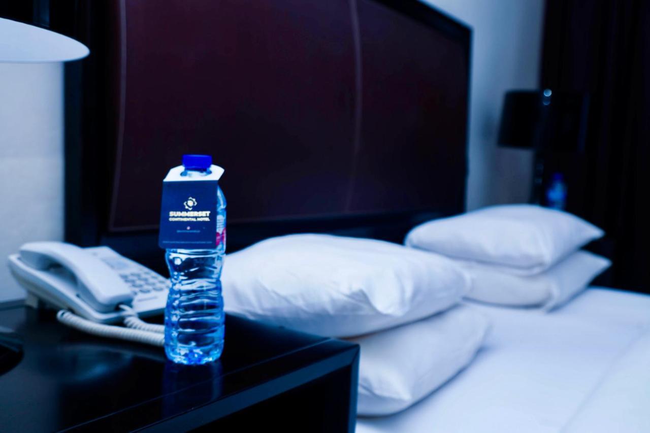 Summerset Continental Hotel Gana Mobushipe Dış mekan fotoğraf